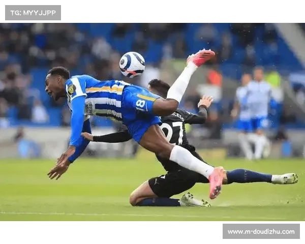 英超热刺客战伯恩茅斯，麦迪逊理查利森领衔锋线