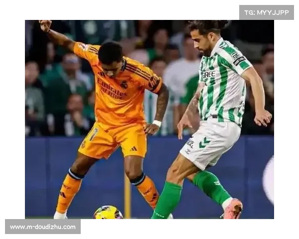 皇马主场迎战贝蒂斯，阿隆索赛前强调中场控制力