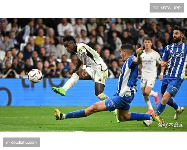 欧足联正式介入调查威尼修斯种族歧视指控,本菲卡球员面临重罚